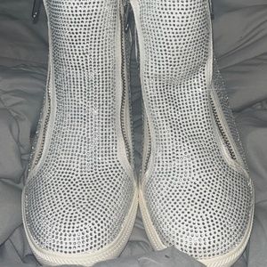 Macy’s INC Sneaker Wedge-White Rhinestones , Sz 9W